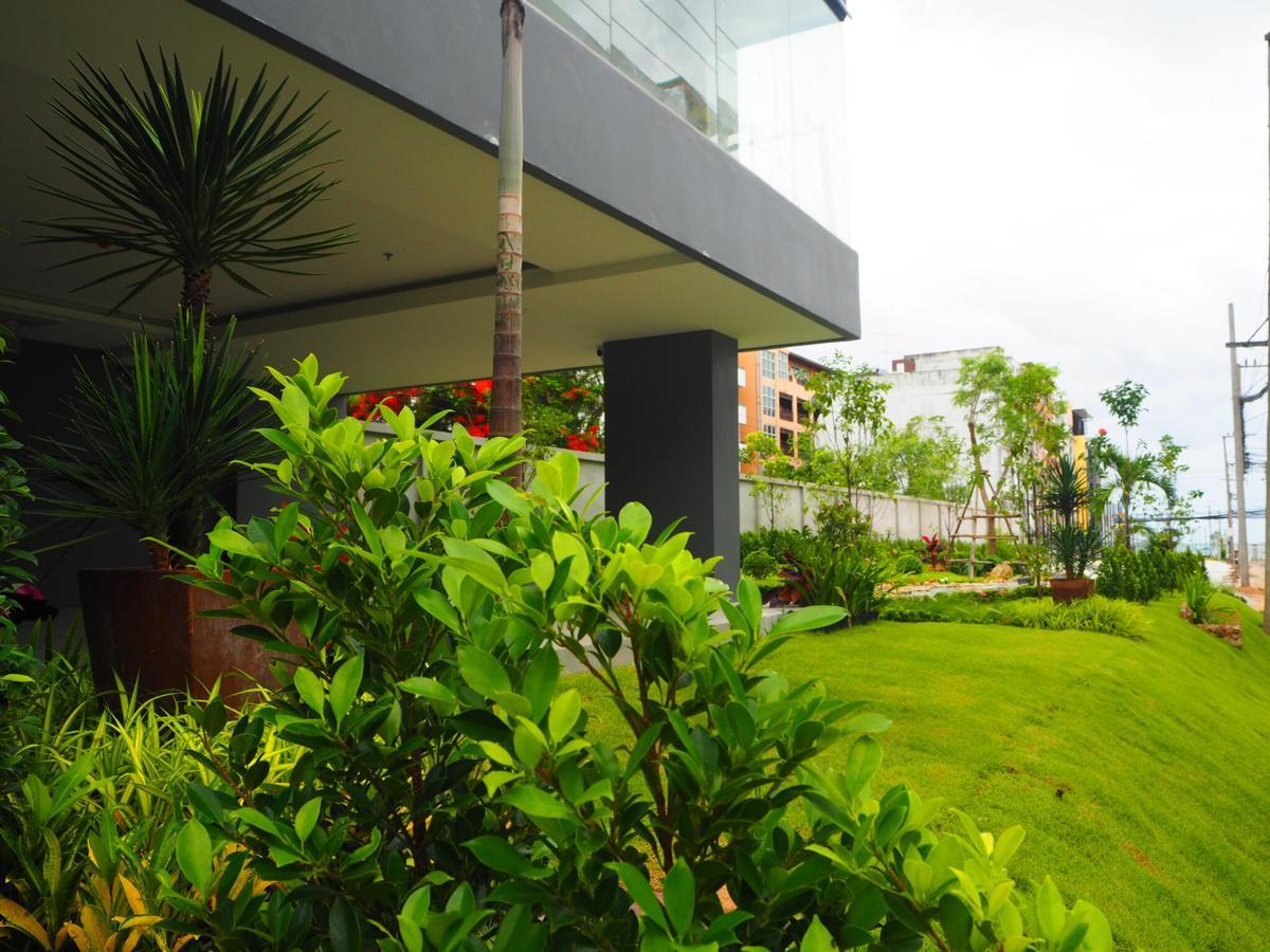 Golden Jomtien Beach Hotel Exterior photo